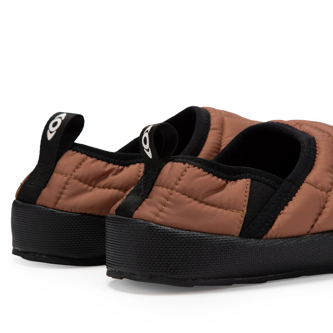 Pantuflas Outdoor Melimoyu Café
