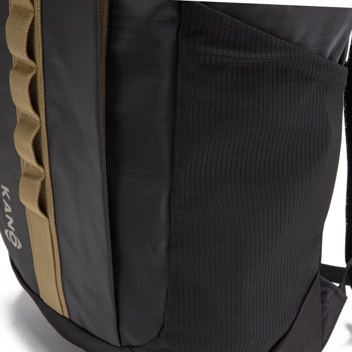 Mochila Outdoor 25L Andes Negro/Beige