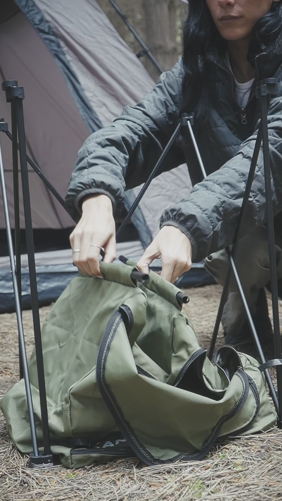 Mesa Plegable con Armario 2 en 1